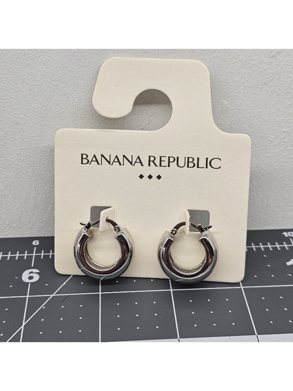Banana Republic Factory Silver Tone Chunky Hollow Tube Open Hoop Earrings NWT...